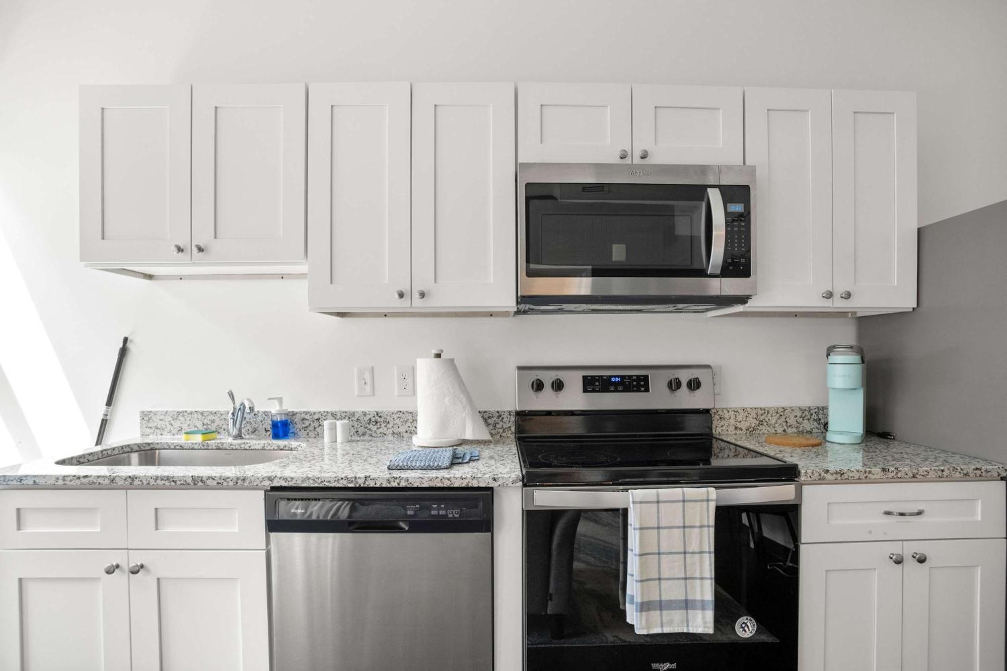 Cozysuites Stunning 1br In Downtown Pitts #19 Apartamento